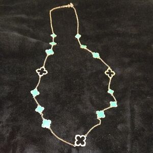 Chic Gold and Turquoise Clover Necklace